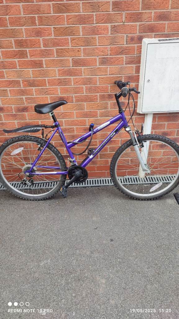 image for Universal Wildthing Ladies Mountain bike 