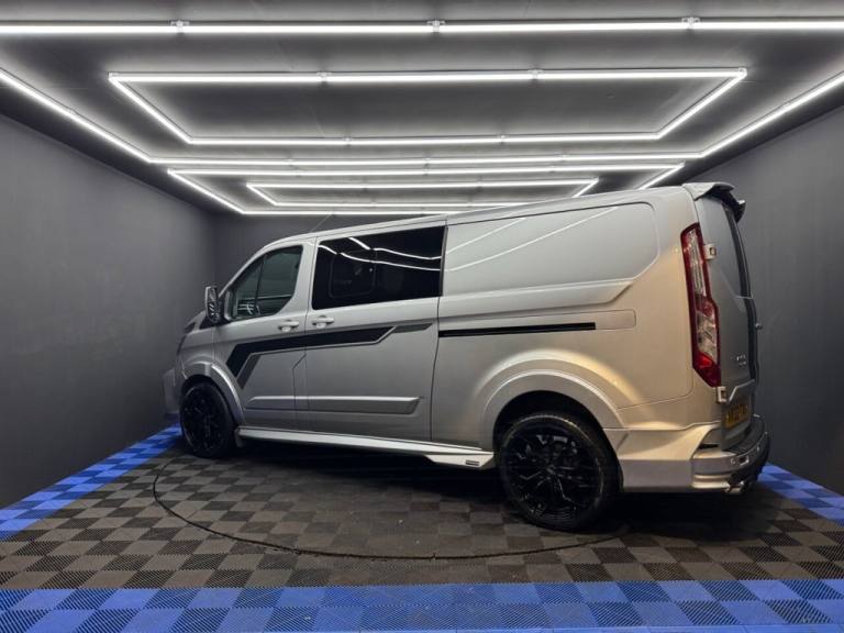 2022 Ford Transit Custom 2.0 320 EcoBlue Limited Crew Van Double Cab 5dr Diesel Manual L2 H1 Euro...