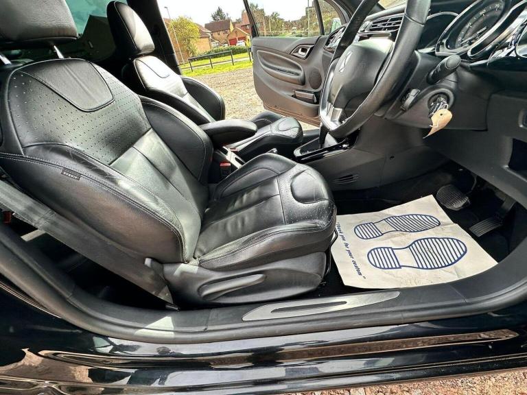 DS AUTOMOBILES DS 3 1.2 PureTech Dark Light EAT6 Euro 6 (s/s) 3dr 2015