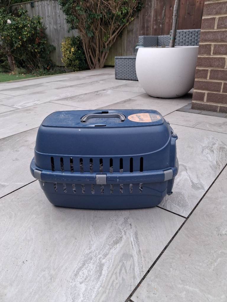 Small pet carrier