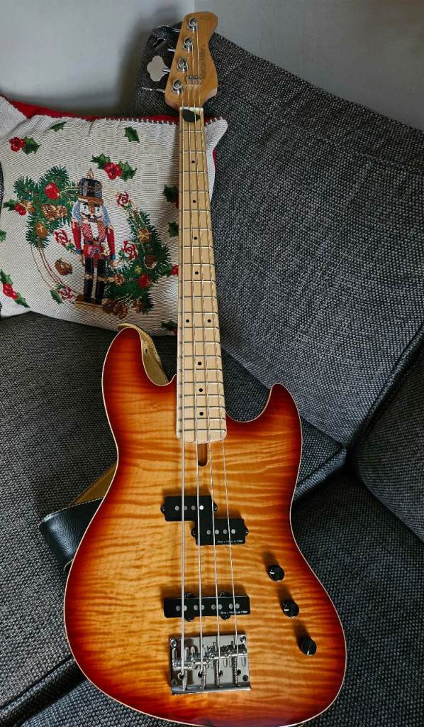 Sire Marcus Miller U5 Short Scale Bass 