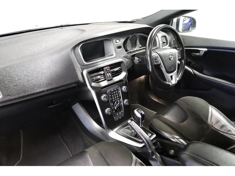 2017 Volvo V40 D4 R-Design Hatchback Diesel Manual