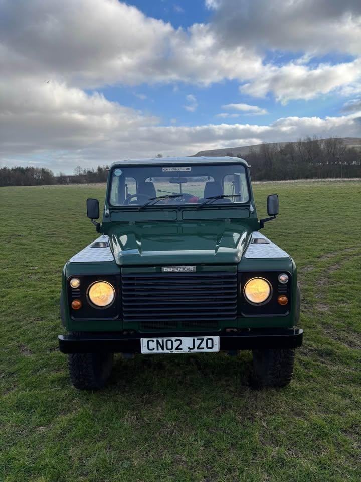 2002 LAND ROVER DEFENDER 90 TD5 - Classic Green 