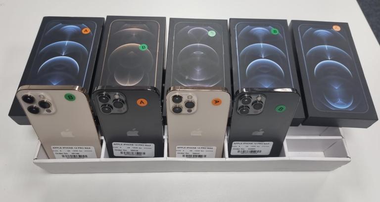 iPhone 12 Pro Max LIKE NEW BOXED