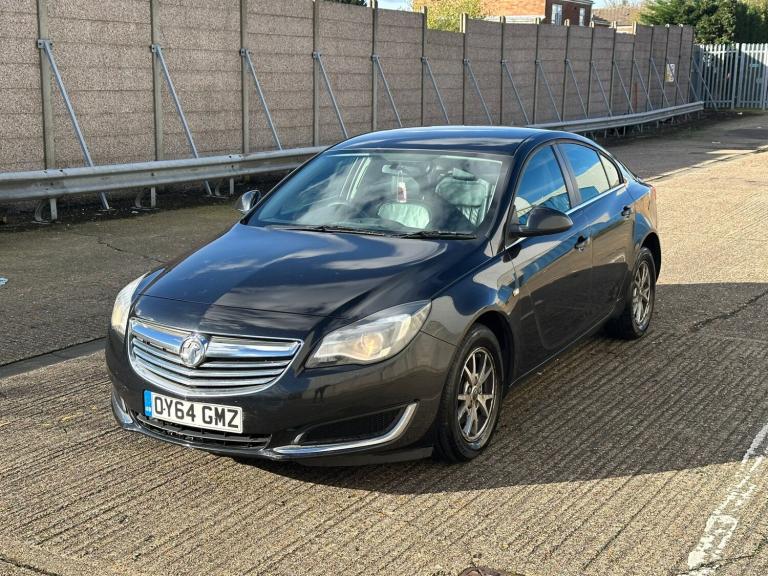 2014 Vauxhall Insignia 2.0 CDTi Design Nav 5dr Auto HATCHBACK Diesel Automatic