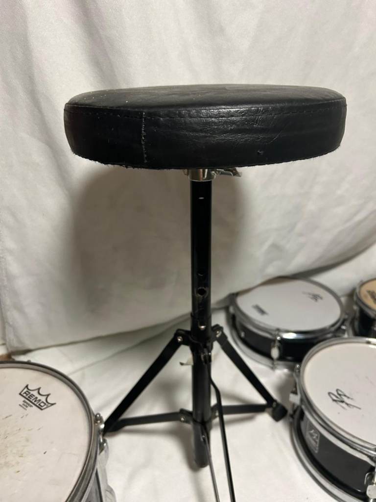 Drums and stool