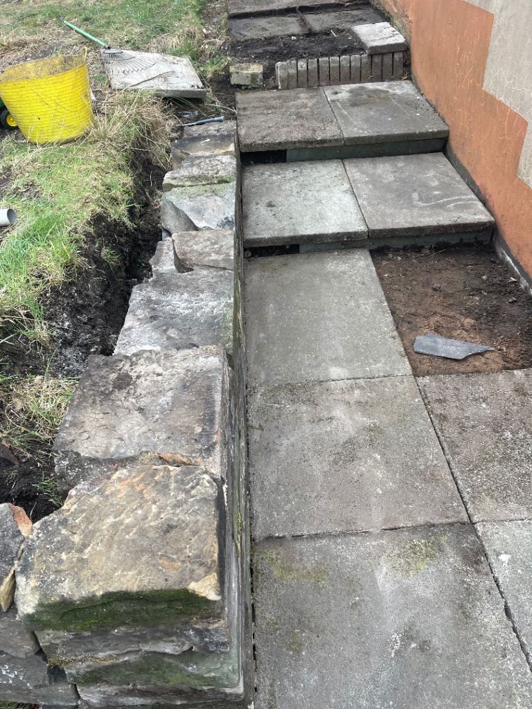 Looking for sandstone blocks 