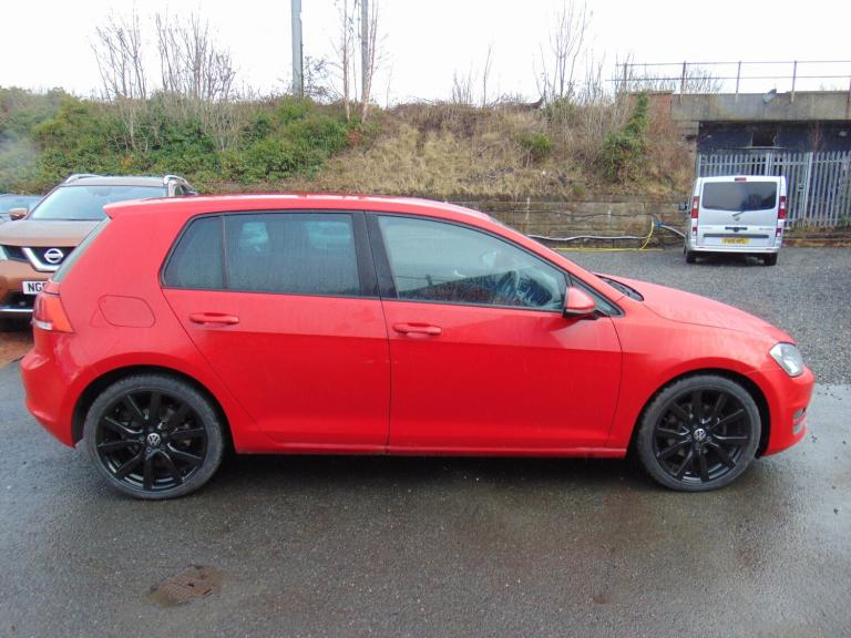 VOLKSWAGEN GOLF 2.0 TDI BlueMotion Tech GT 2014