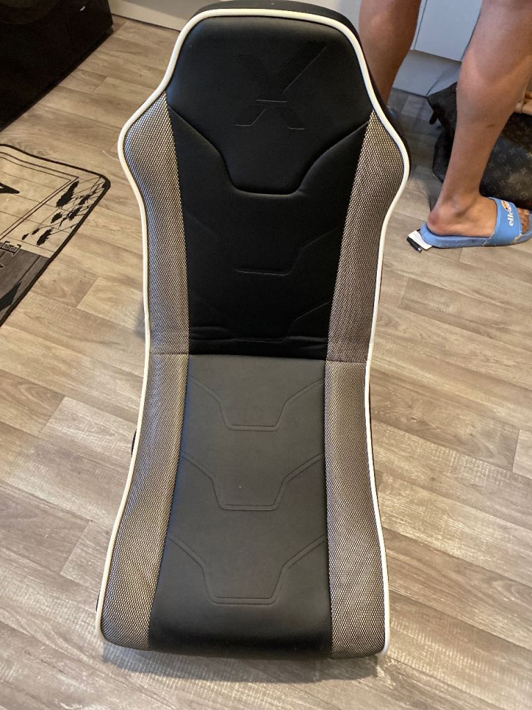 Gameing chair 
