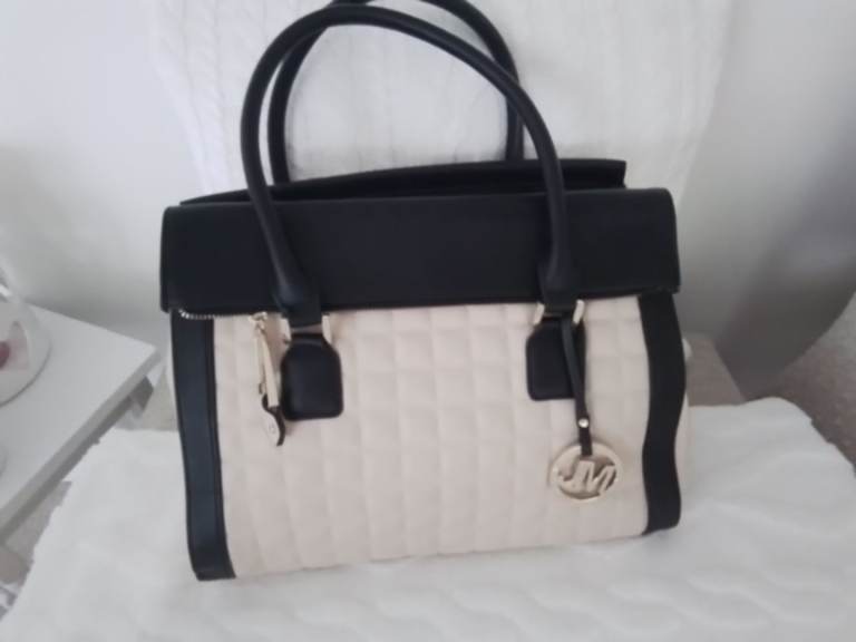 Handbag Cream & Black Quilted By Designer Julien MacDonald 