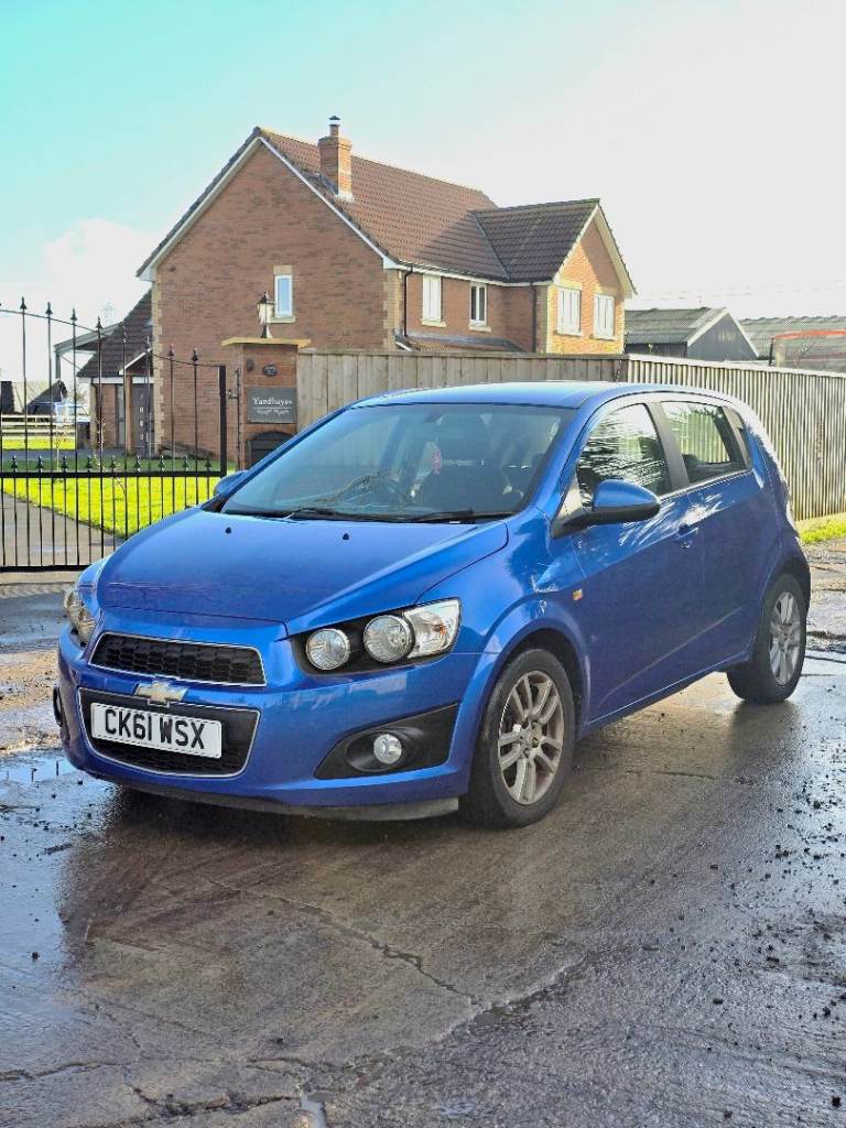 Chevrolet, AVEO, Hatchback, 2011, Manual, 1248 (cc), 5 doors