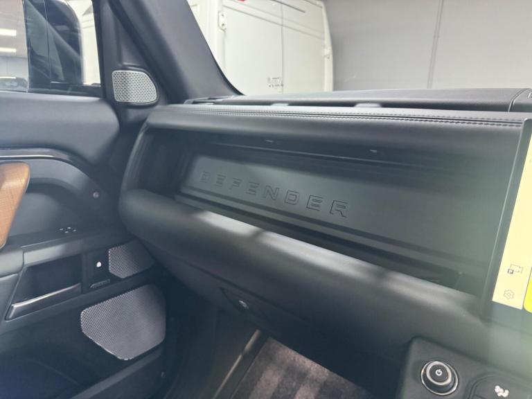 2023 Land Rover Defender 130 3.0 D300 MHEV X Auto 4WD Euro 6 (s/s) 5dr ESTATE Diesel Automatic