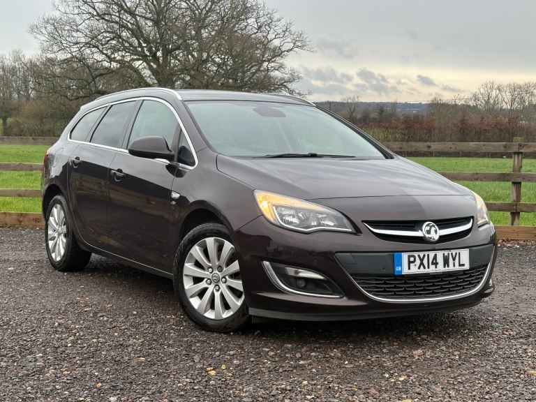 Vauxhall, ASTRA, Estate, 2014, Manual, 1956 (cc), 5 doors