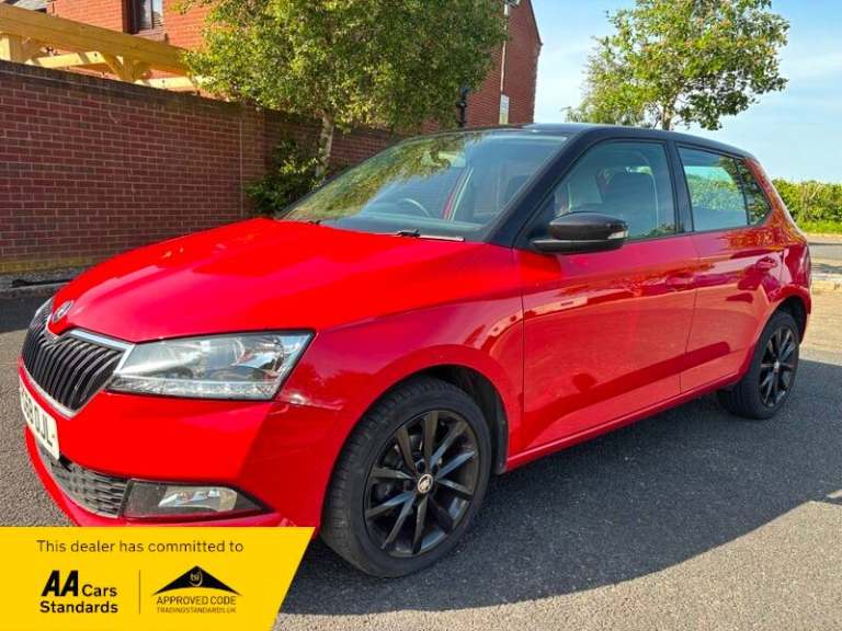 Skoda Fabia COLOUR EDITION MPI ONLY 61k FULL HISTORY 12 MONTH MOT