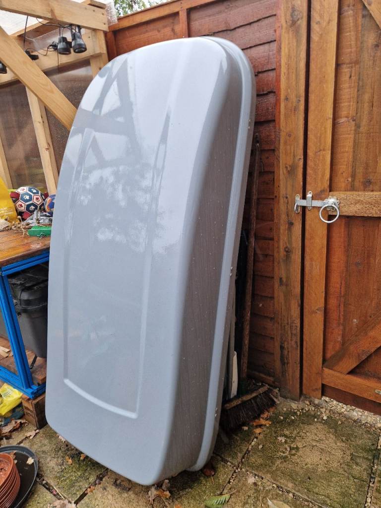 Roof Box