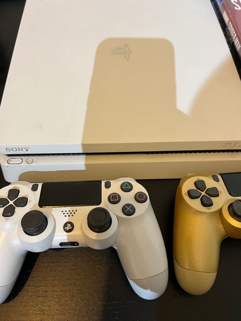 Ps4 slim