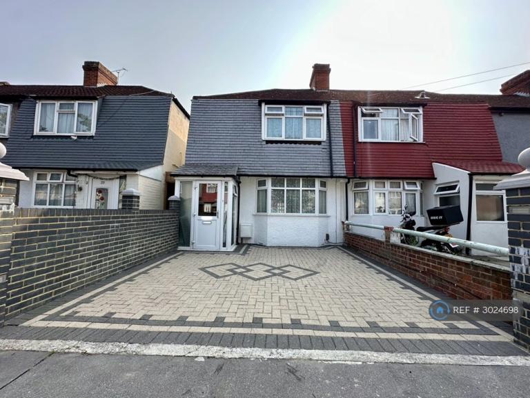3 bedroom house in Ringwood Avenue, Croydon, CR0 (3 bed) (#3024698)