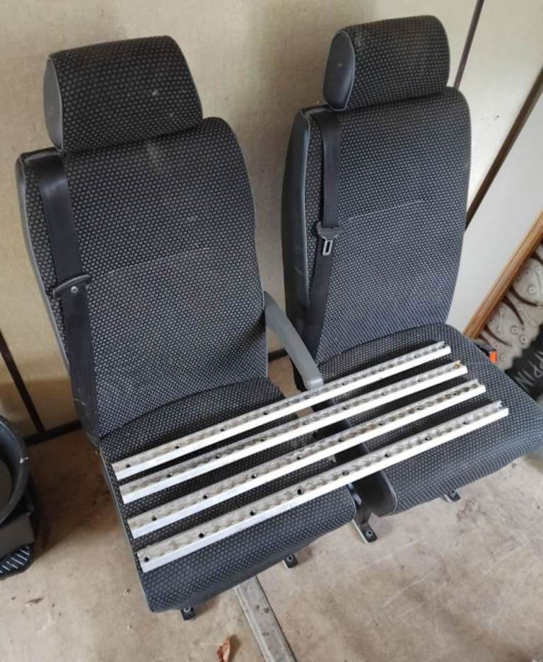 Van / campervan seats 