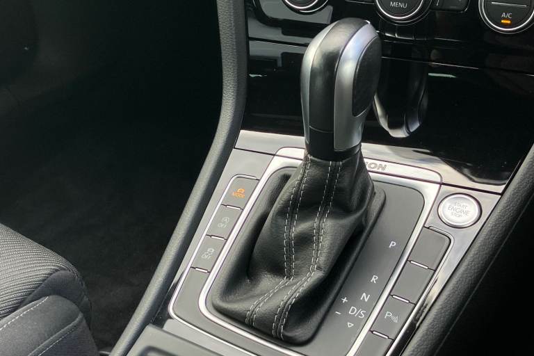 2019 Volkswagen Golf 2.0 TSI 300 R 5dr 4MOTION DSG Hatchback PETROL Automatic