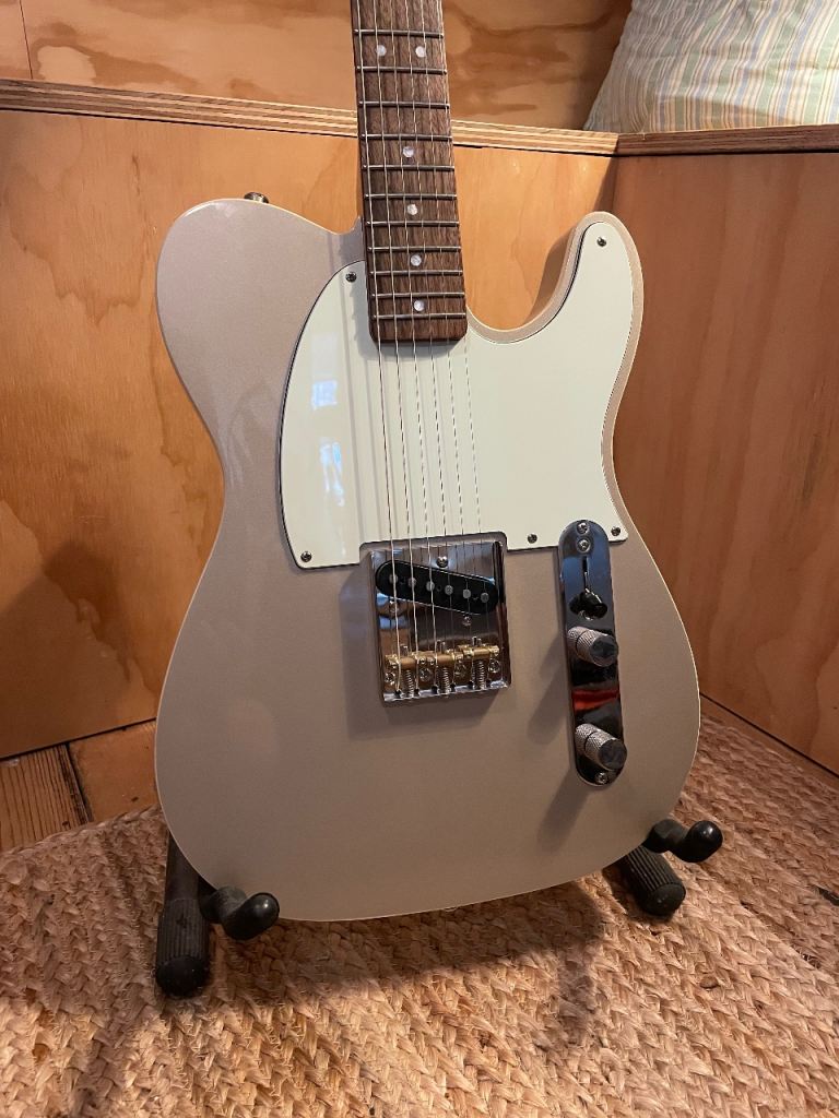 Squier Custom Esquire Electric Guitar – Great Condition
