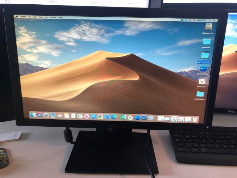 screen pc monitor Dell E2210f widescreen flat panel monitor display with stand