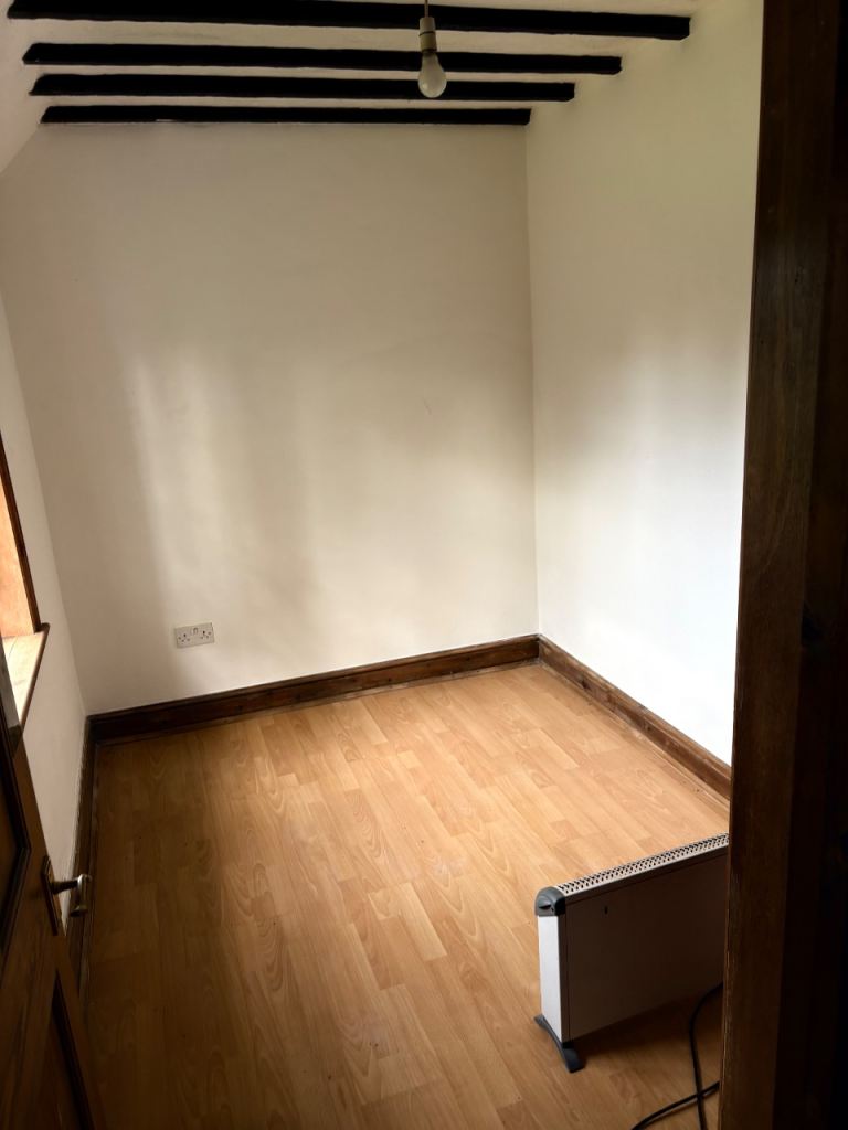 3 bedroom or 2 bed 