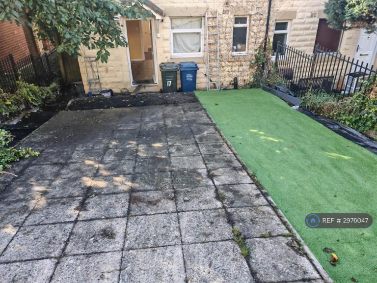 3 bedroom house in The Oval, Newcastle Upon Tyne, NE6 (3 bed) (#2976047)