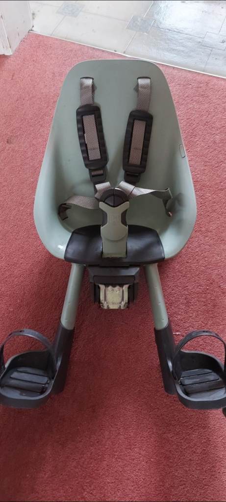 Child Bike Seat plus shield - Good Condition, Green