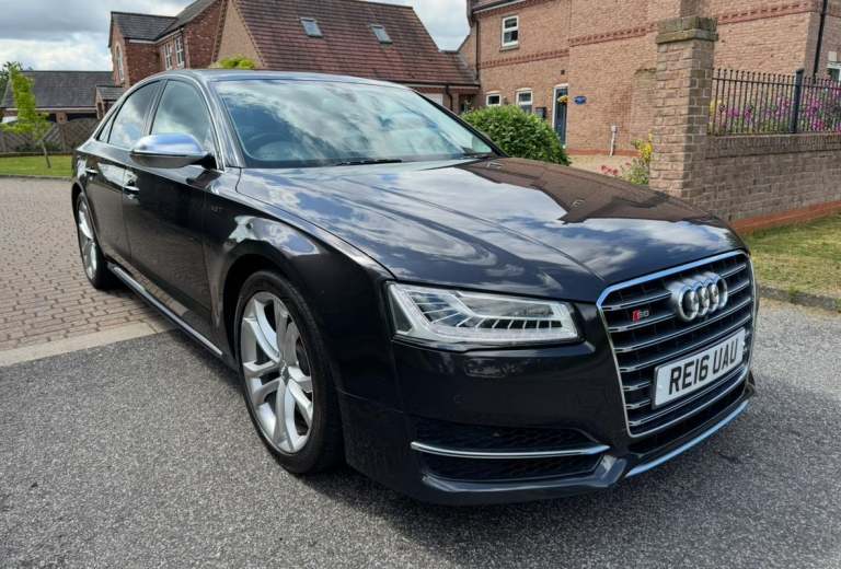 2016 AUDI S8 4.0 TFSi V8 QUATTRO GENUINE 71,000 MILES DRIVES SUPERB STUNNING CAR