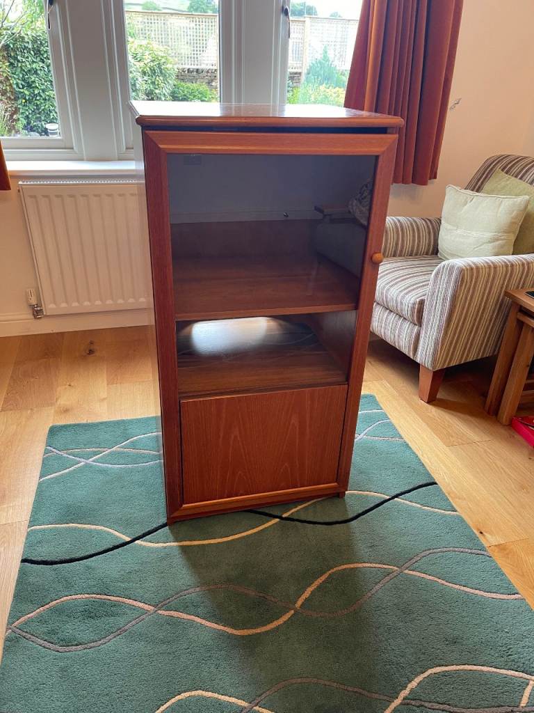 William Lawrence HiFi cabinet. Teak