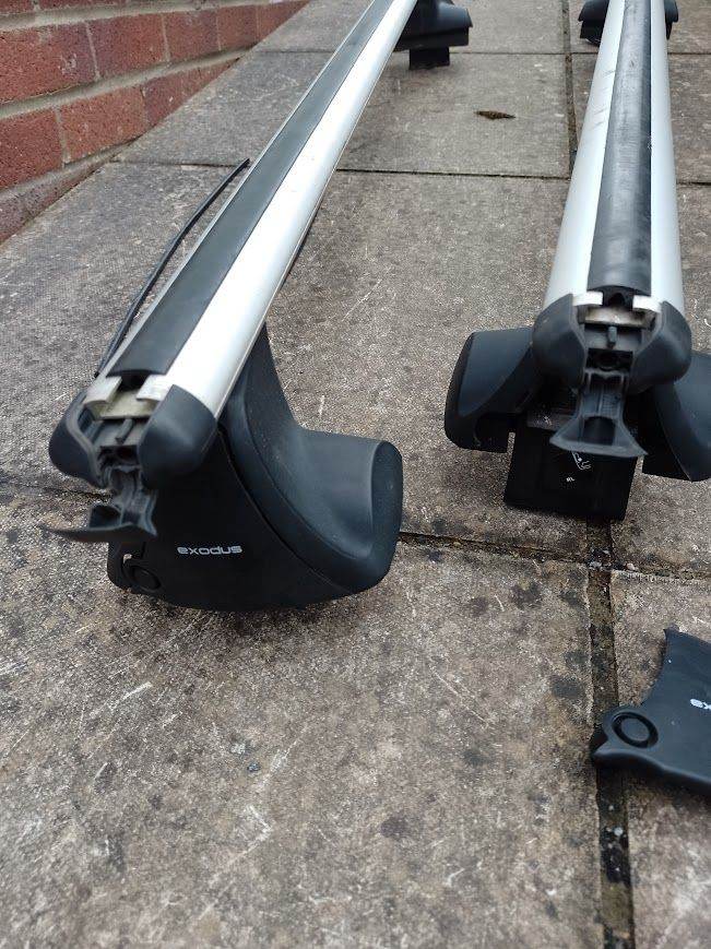 Roof bars