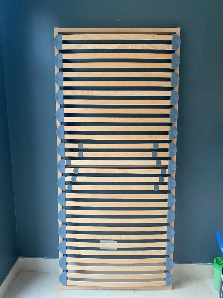 Slatted bed base 200cm x 180 cm