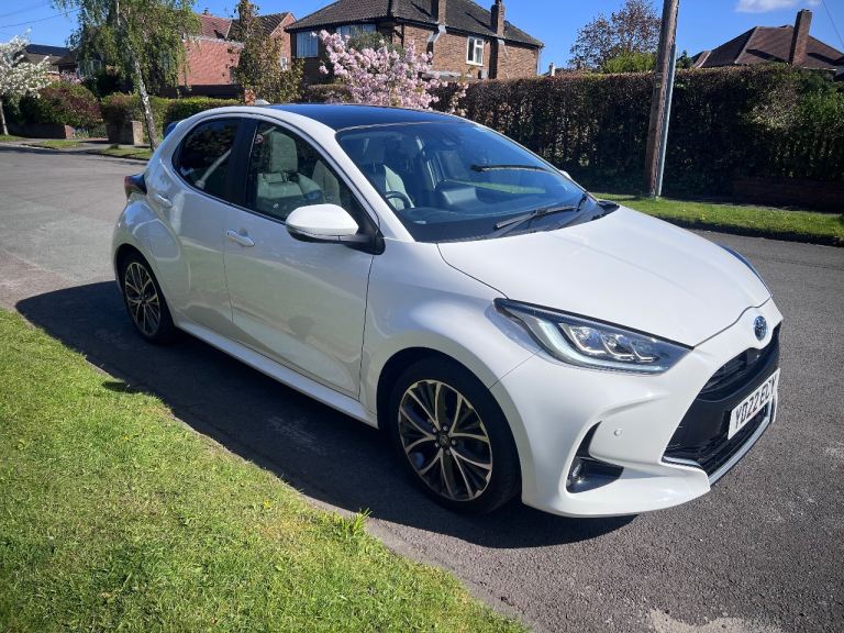 Toyota Yaris 1.5 Excel Hybrid (2022) – Panoramic Roof – Full Toyota History – 23k Miles