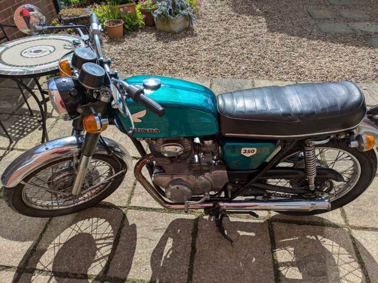 Honda CB350 1970 Restoration Cafe Racer Project runs