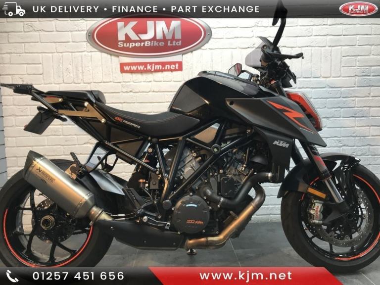 KTM 1290 SUPERDUKE R, 2018/18 10,279 MILES WITH HISTORY AKROPOVIC PLUS MORE