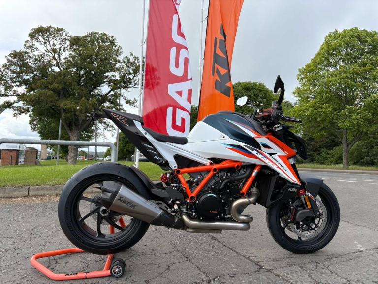 KTM 1390 Superduke RR 