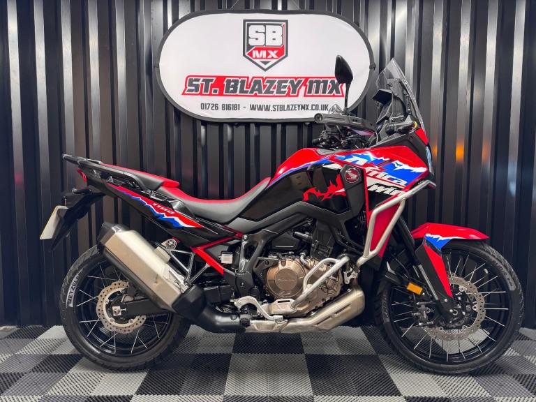 2024 HONDA CRF1100 AFRICA TWIN ELECTRONIC SUSPENSION MODEL  - 2618 MILES