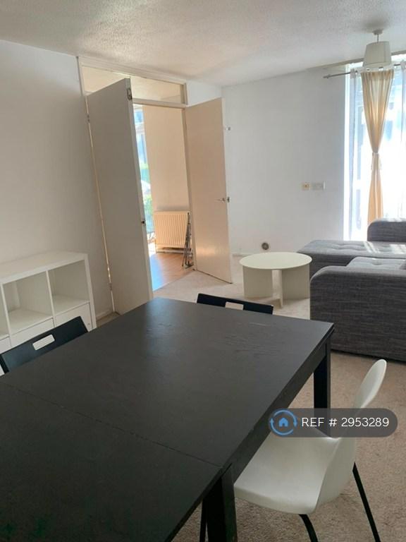 2 bedroom flat in Pelham Road, London, SW19 (2 bed) (#2953289)