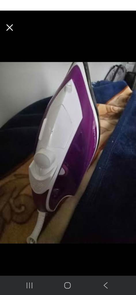 Russell Hobbs Supreme Steam Iron