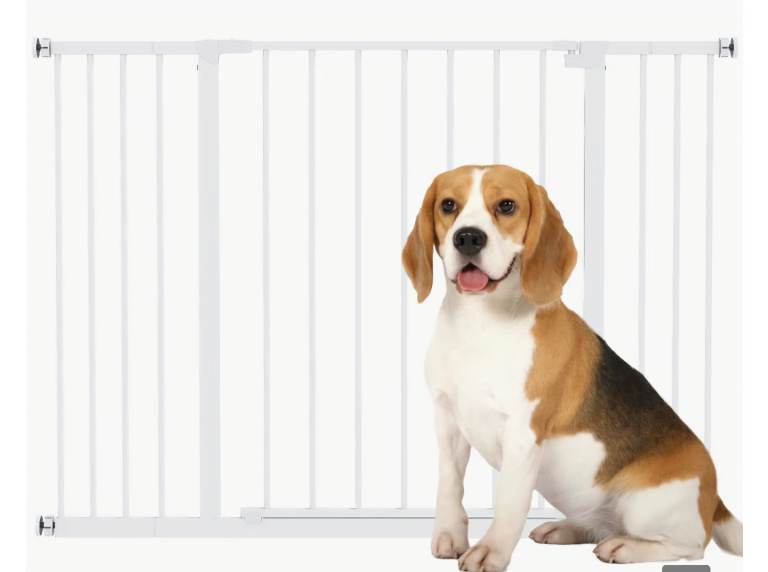 Pawhut pressure mount dog saftey gate 