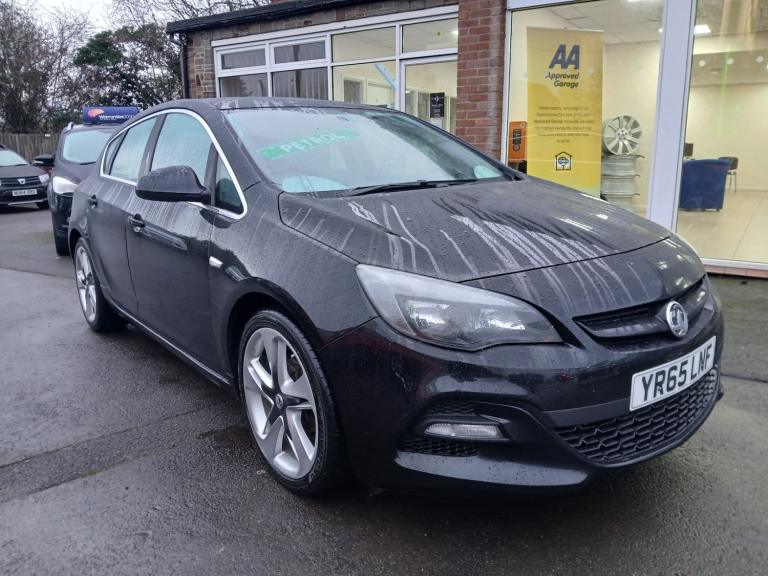 2015 Vauxhall Astra 1.4T 16V Limited Edition 5dr [Leather] HATCHBACK Petrol Manual