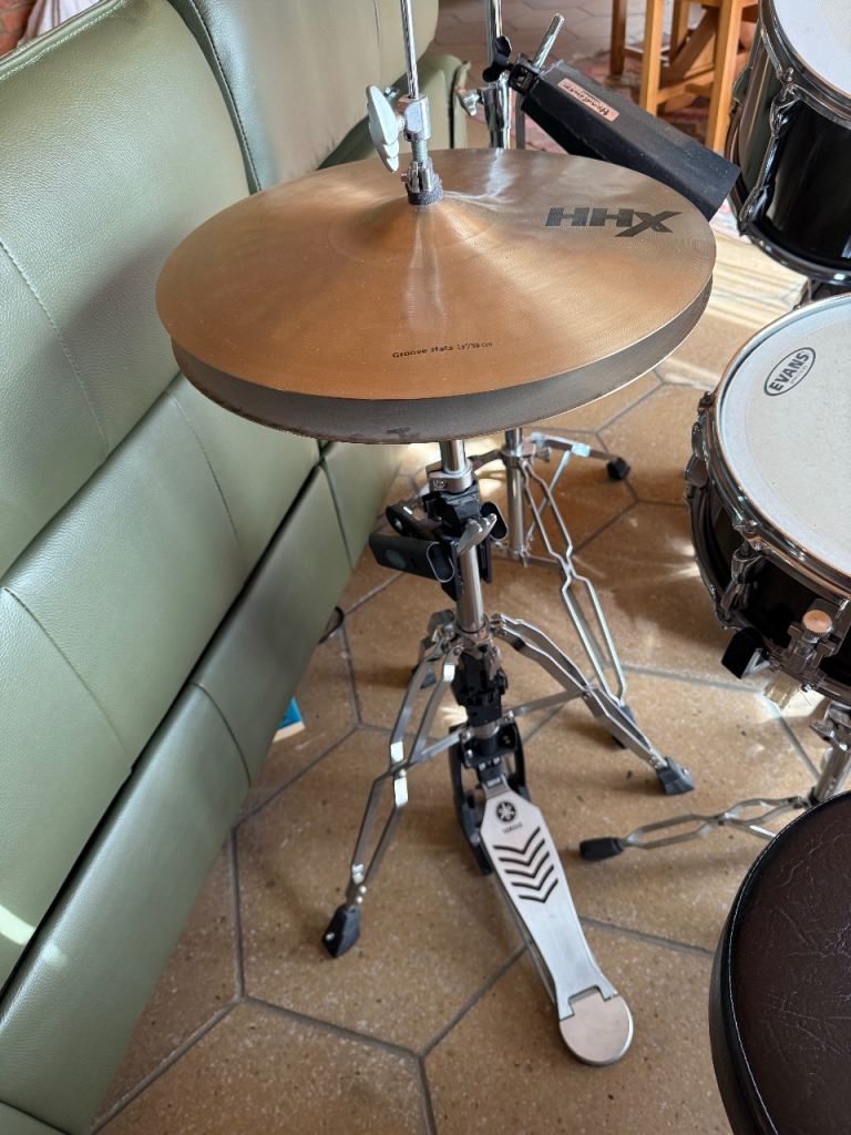 Yamaha 5 Drum Birch Kit Complete with Cymbals and Soft Cases, Excellent condition