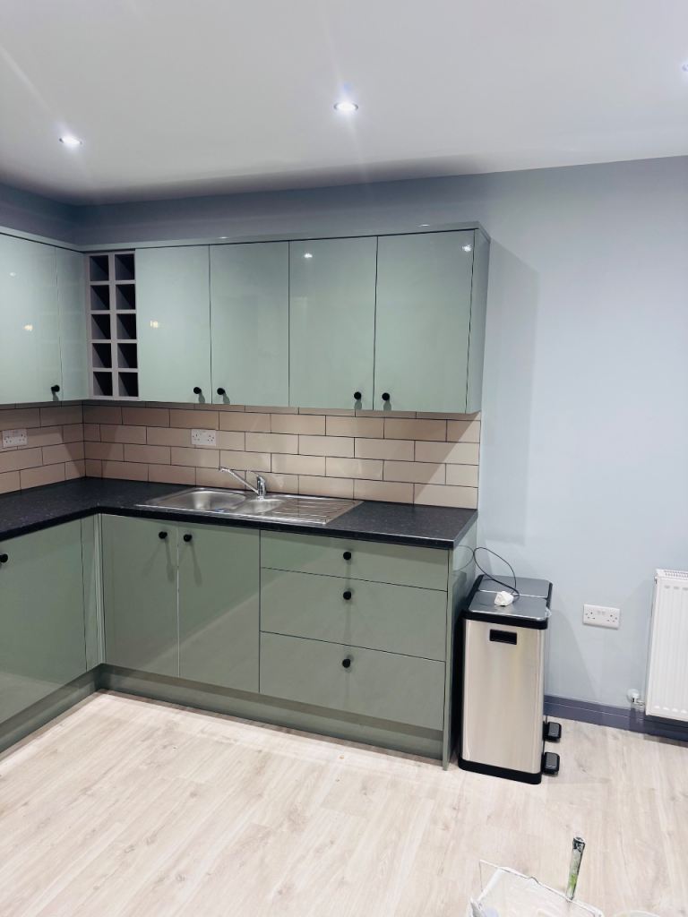 Double brand New en-suite rooms to rent 