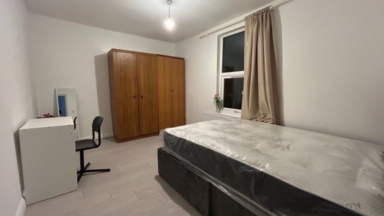 2 doubles rooms available churchfield rd w3 