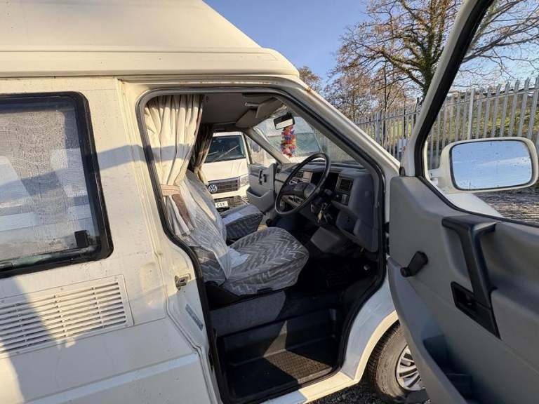 1992 Volkswagen Transporter Transporter 62 P SWB Camper PETROL Manual