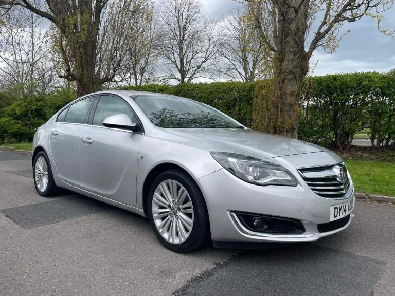 Vauxhall, INSIGNIA, Hatchback, 2014, Manual, 1956 (cc), 5 doors