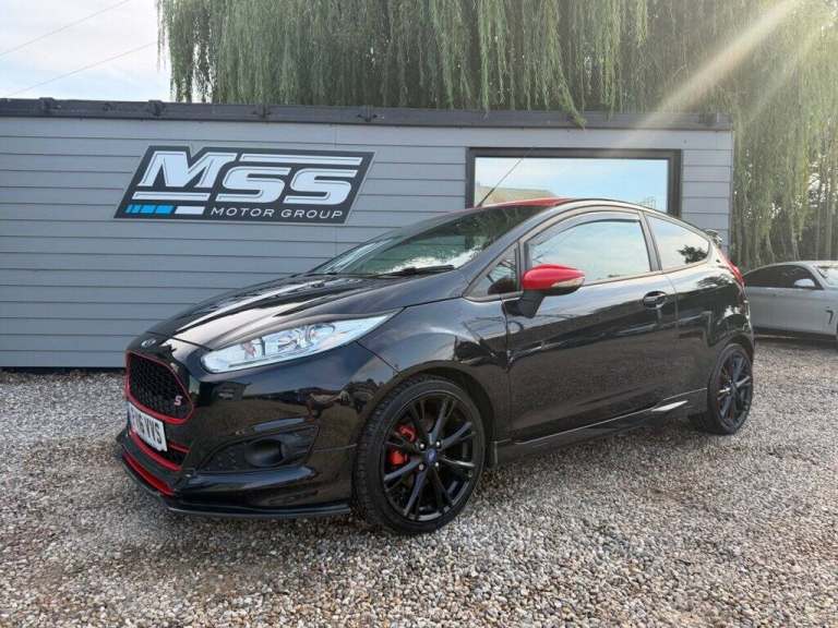 2016 Ford Fiesta 1.0 EcoBoost 140 Zetec S Black 3dr HATCHBACK PETROL Manual