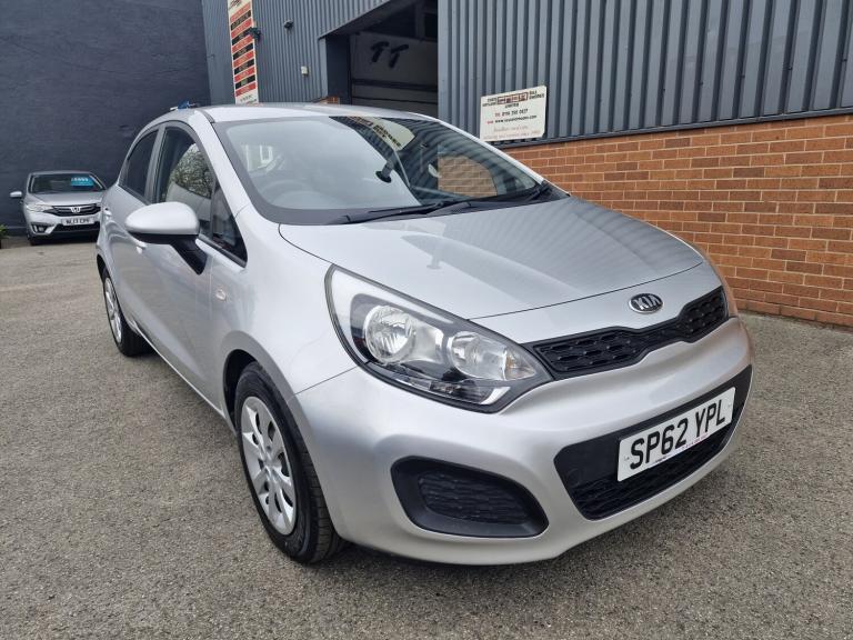 KIA RIO 1.3 1 2012