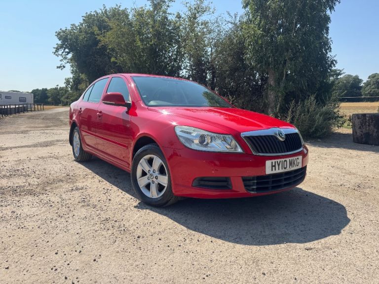 Skoda, OCTAVIA, Hatchback, 2010, Semi-Auto, 1390 (cc), 5 doors