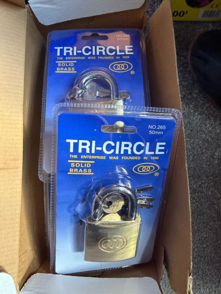 Pad locks x48 large 